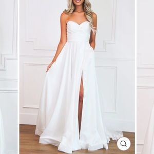 Bella and Bloom wedding dress white.